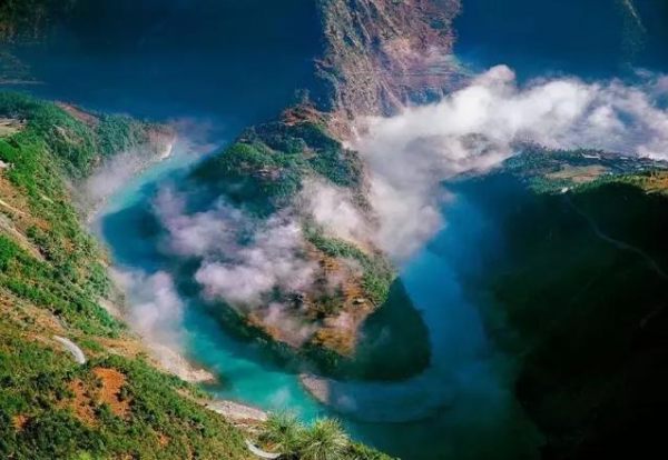 云南暑假游-發(fā)現(xiàn)自然奇跡，融入多元文化的驚喜之旅！