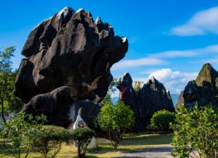 石林九鄉導游帶你暢游奇妙自然 讓你暢游于奇妙的自然之中、